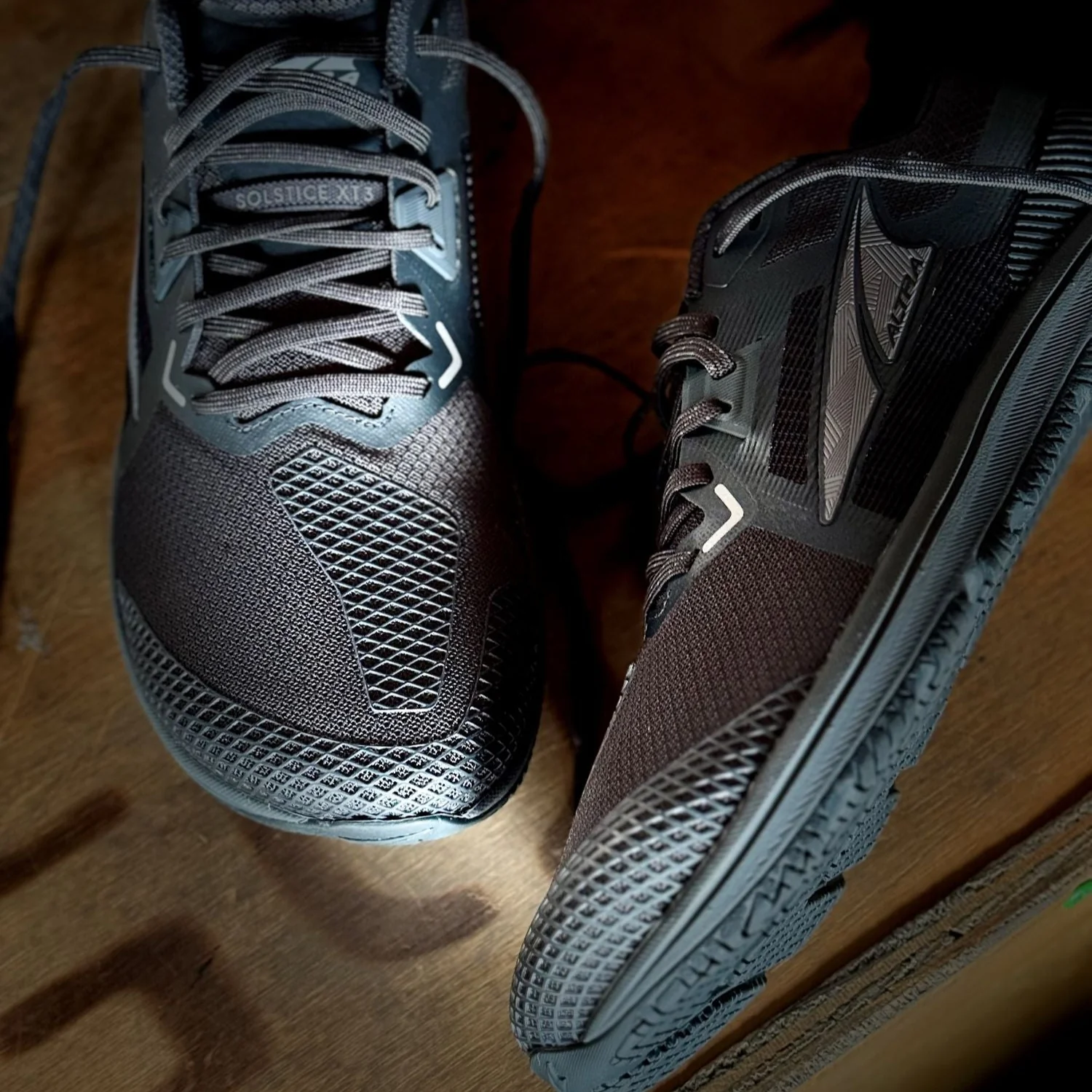 Altra - Solstice XT 3 - Black - Mens - Image 18