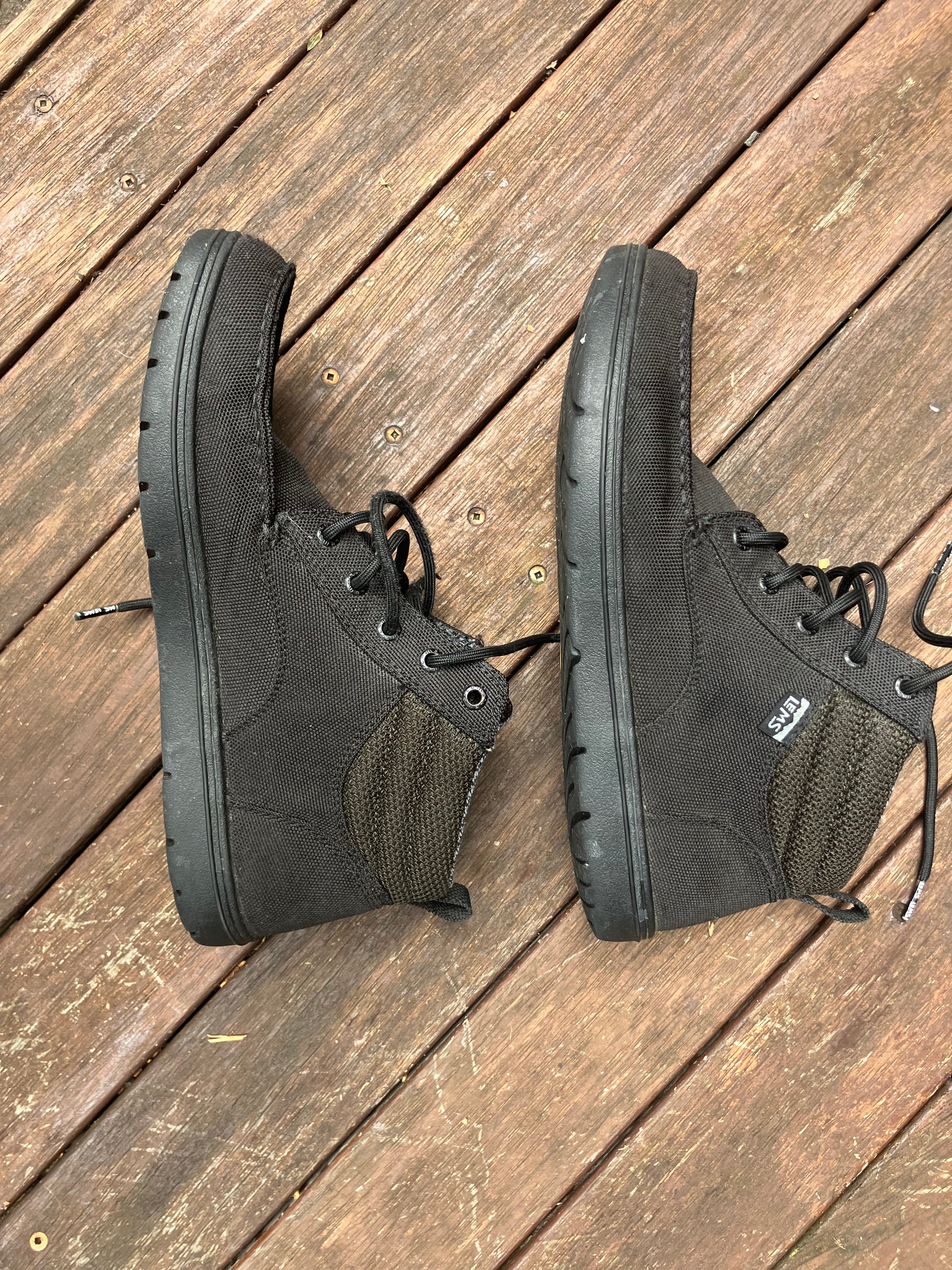 PRELOVED-Lems - Boulder Boot Mid - Jet Black (Unisex) - M11.5 - Image 4